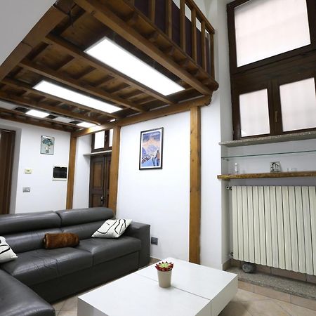 Loft Piazza Cavour Vercelli Eksteriør bilde