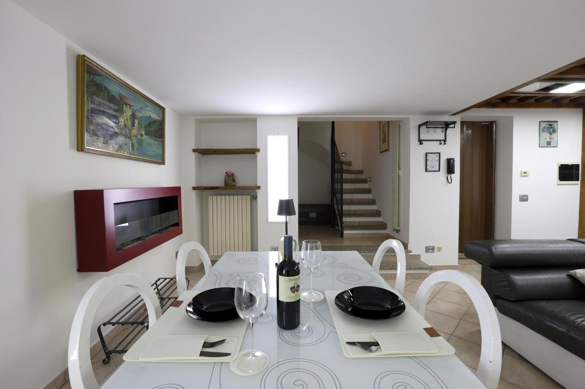 Loft Piazza Cavour Vercelli Eksteriør bilde